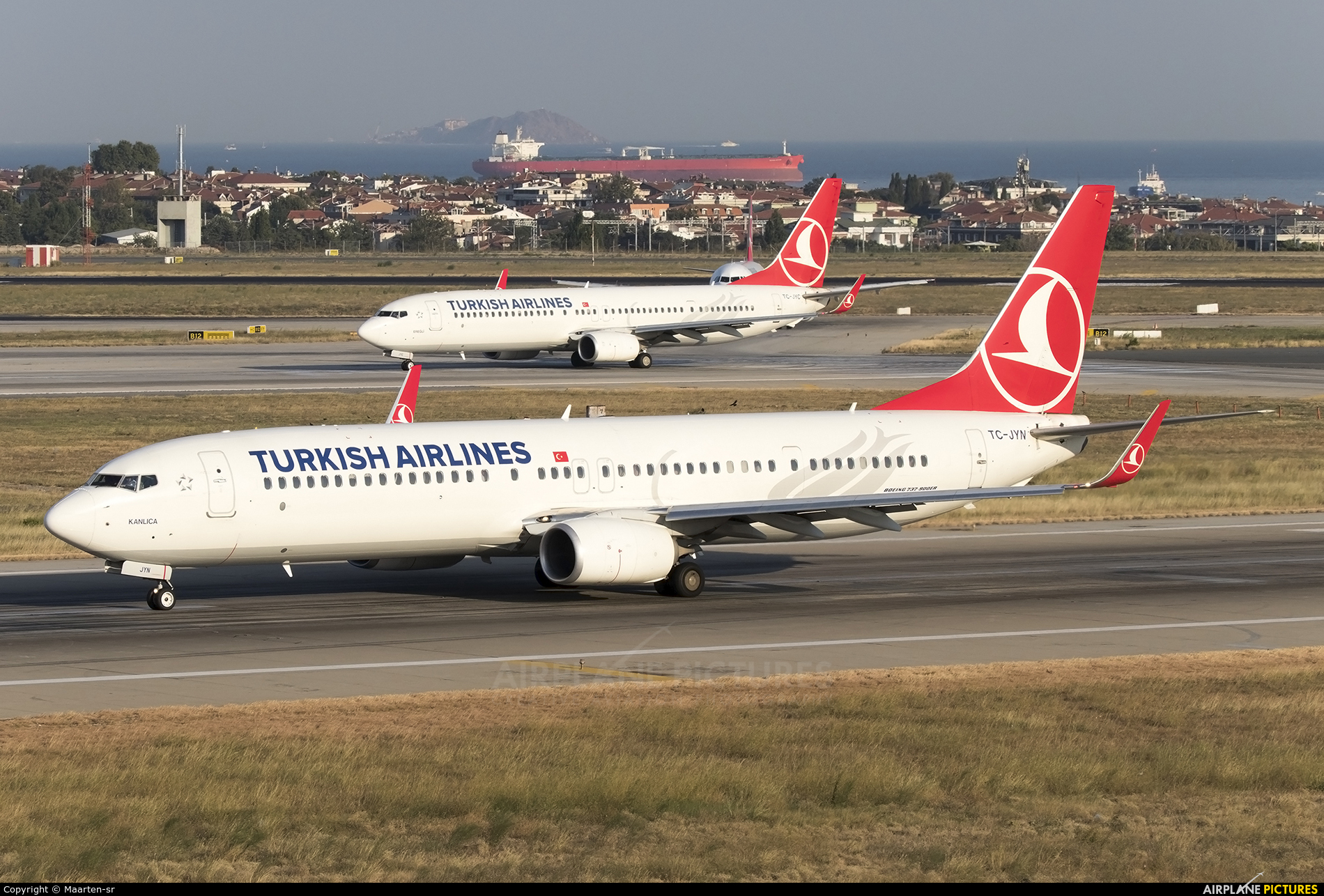 Turkish Airlines TC-JYN aircraft at Istanbul - Ataturk