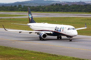 PR-AUM - Azul Linhas Aéreas Embraer ERJ-195 (190-200)