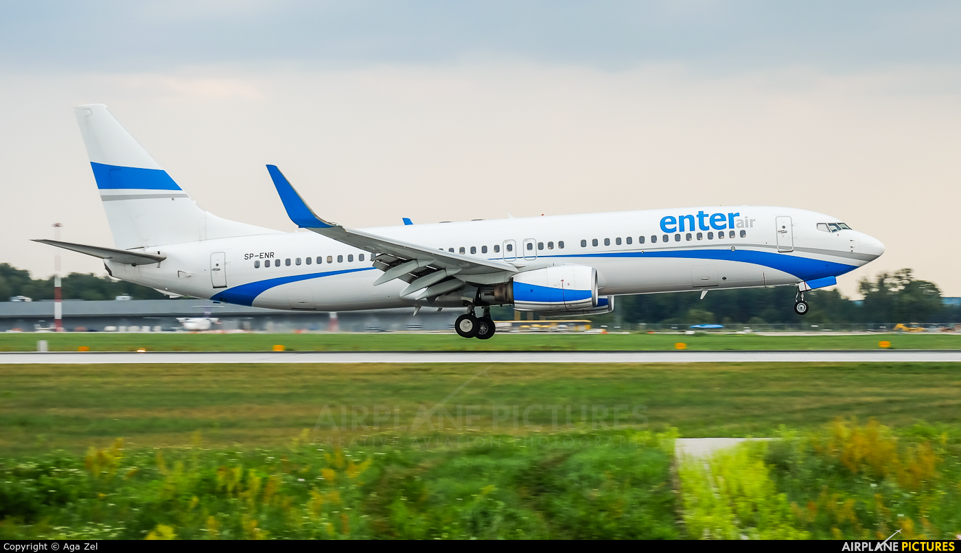 Enter Air SP-ENR aircraft at Katowice - Pyrzowice