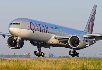 A7-BEF - Qatar Airways Boeing 777-300ER