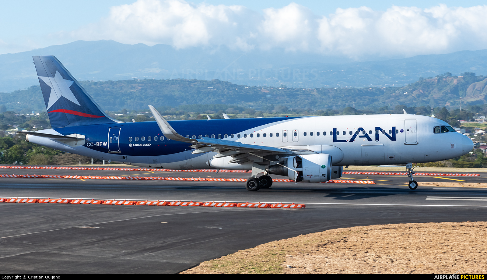 LAN Airlines CC-BFW aircraft at San Jose - Juan Santamaría Intl