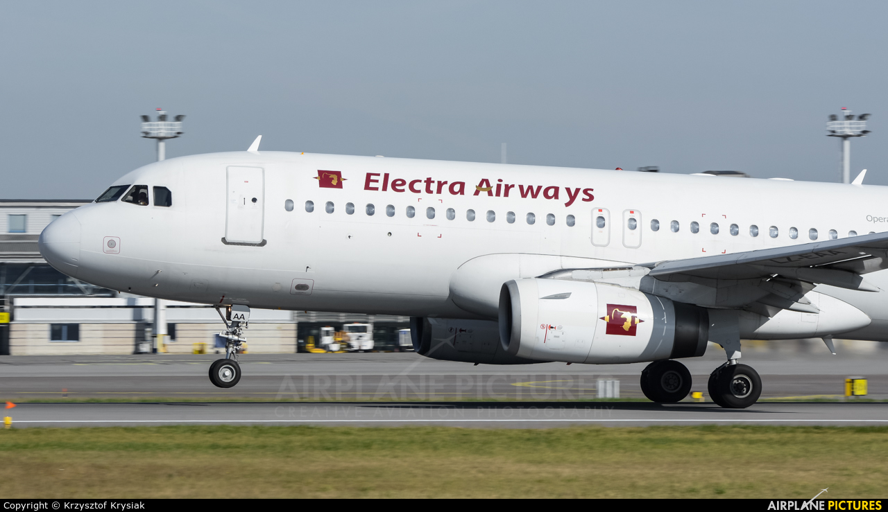 Electra Airways LZ-EAA aircraft at Gdańsk - Lech Wałęsa