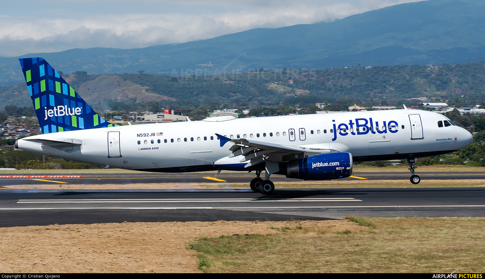 JetBlue Airways N592JB aircraft at San Jose - Juan Santamaría Intl