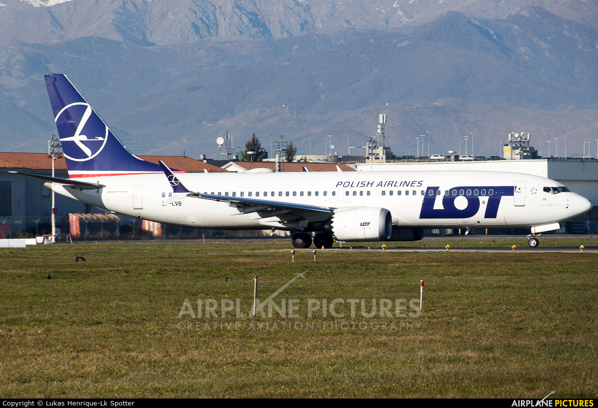 LOT - Polish Airlines SP-LVB aircraft at Turin - Caselle