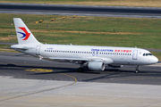 China Eastern Airlines B-6757 image