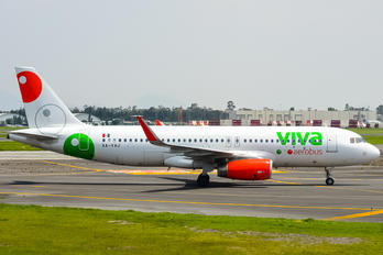 XA-VAU - VivaAerobus Airbus A320