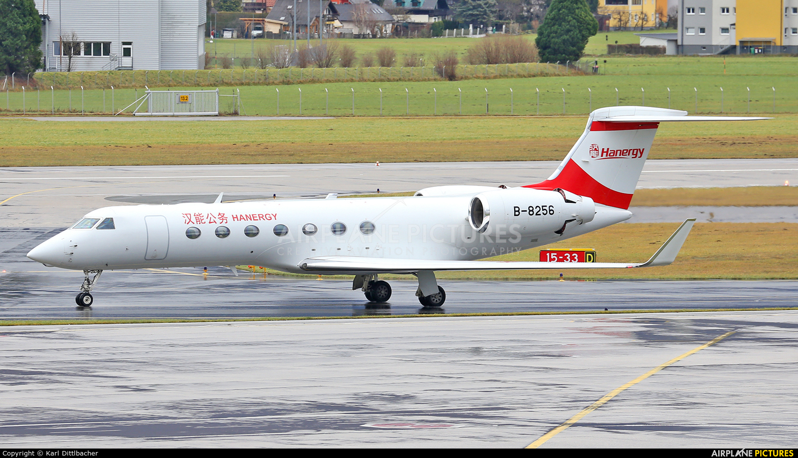Hanergy Jet B-8256 aircraft at Salzburg