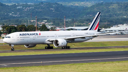 F-GZNK - Air France Boeing 777-300ER