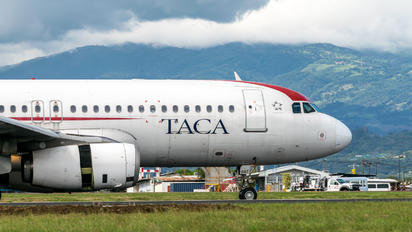 N687TA - TACA Airbus A320