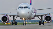 HA-LYS - Wizz Air Airbus A320 aircraft