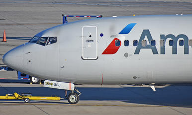 N802NN - American Airlines Boeing 737-800