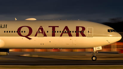 A7-BEL - Qatar Airways Boeing 777-300ER