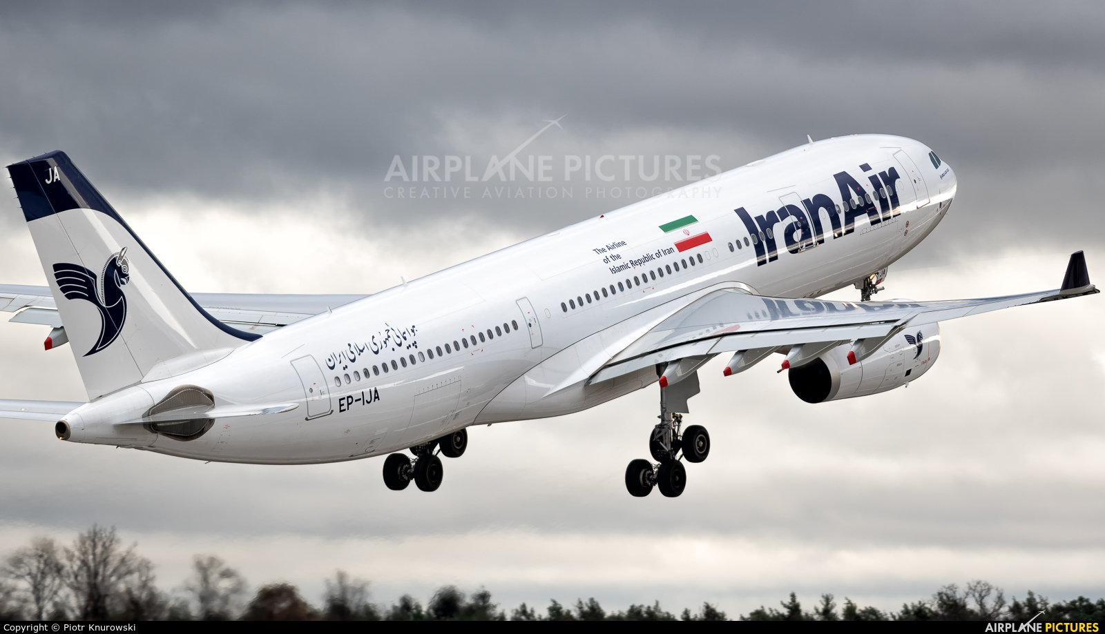 Iran Air EP-IJA aircraft at Frankfurt