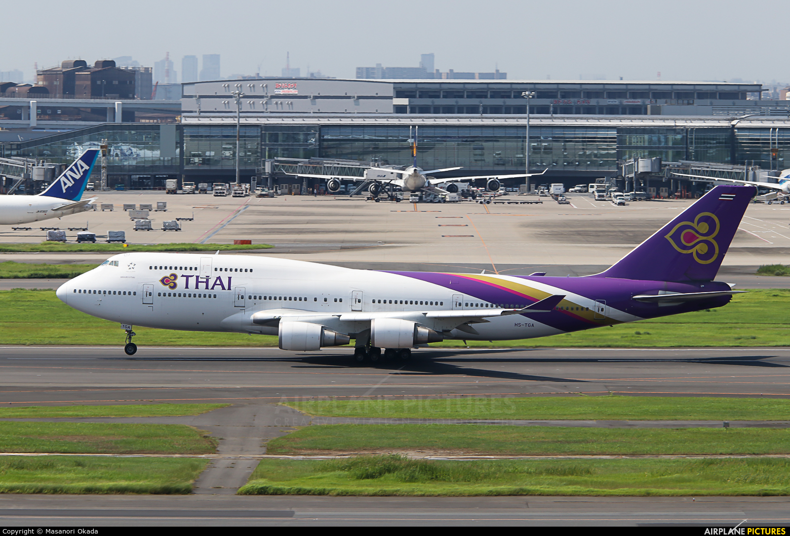 Thai Airways HS-TGA aircraft at Tokyo - Haneda Intl