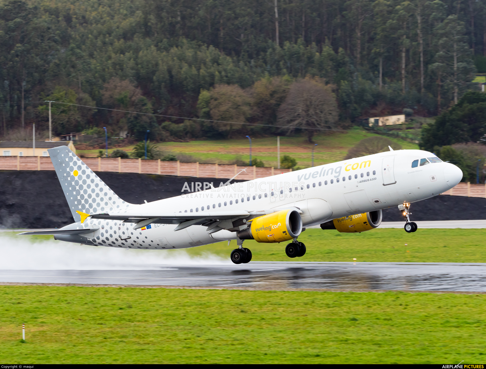 Vueling Airlines EC-JYX aircraft at La Coruña