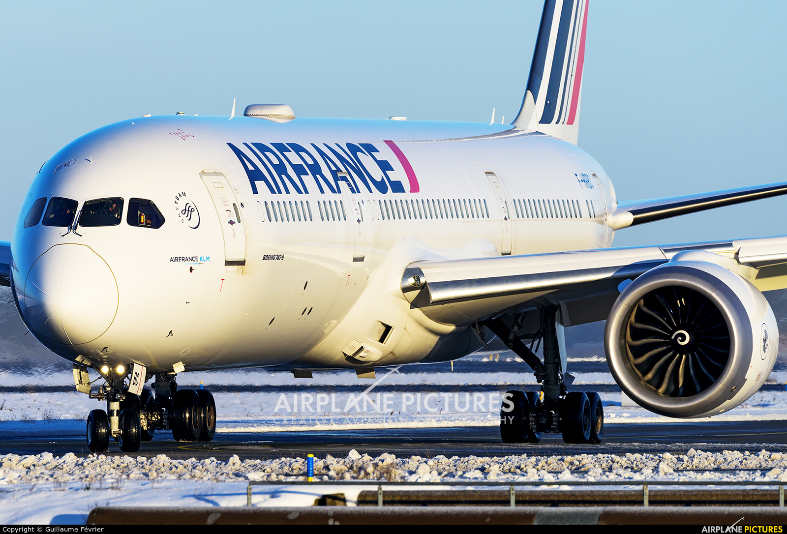 Air France F-HRBC aircraft at Paris - Charles de Gaulle