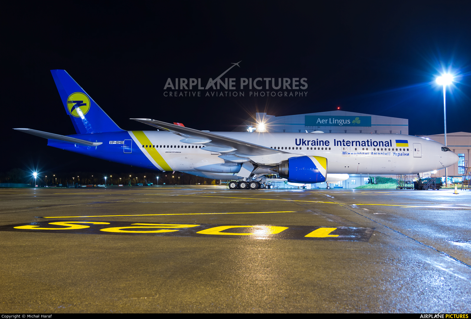 Ukraine International Airlines VP-BHB aircraft at Dublin