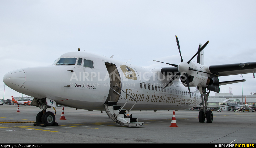 VLM Airlines OO-VLN aircraft at Munich