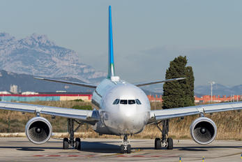 EC-MOU - LEVEL Airbus A330-200