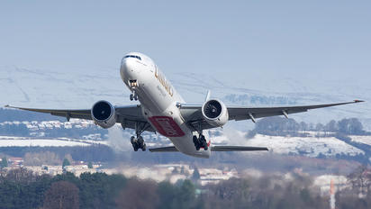 A6-EPH - Emirates Airlines Boeing 777-31H(ER)