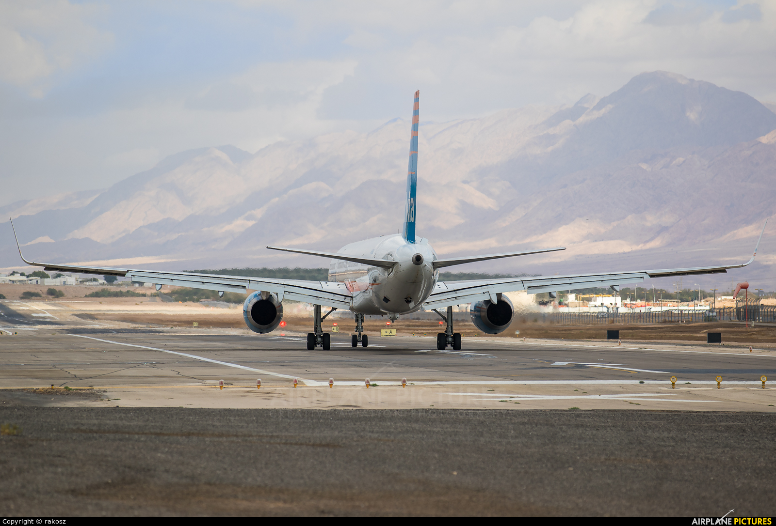Arkia 4X-BAU aircraft at Eilat - J. Hozman