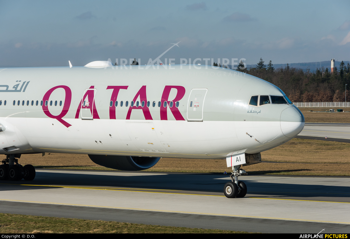 Qatar Airways A7-BAI aircraft at Frankfurt