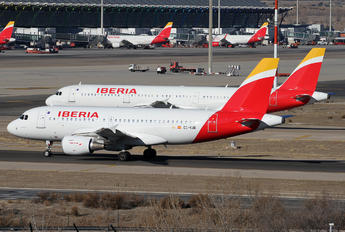 EC-KUB - Iberia Airbus A319