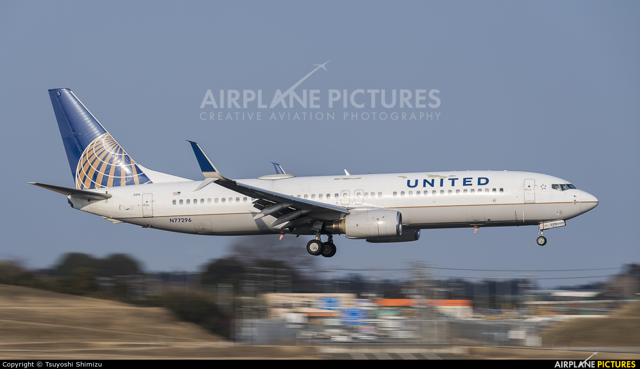 United Airlines N77296 aircraft at Tokyo - Narita Intl
