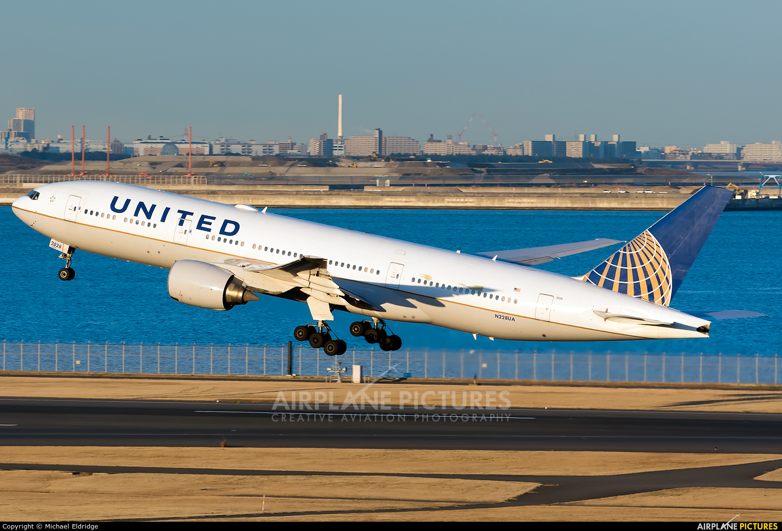 United Airlines N228UA aircraft at Tokyo - Haneda Intl