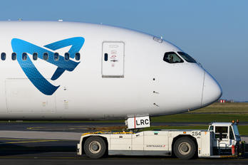 F-OLRC - Air Austral Boeing 787-8 Dreamliner