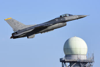 90-0825 - USA - Air Force Lockheed Martin F-16CM