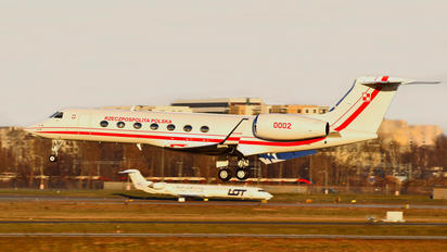 0002 - Poland - Air Force Gulfstream Aerospace G-V, G-V-SP, G500, G550