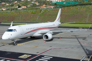 A6-HHS - Private Embraer ERJ-190-100 Lineage 1000