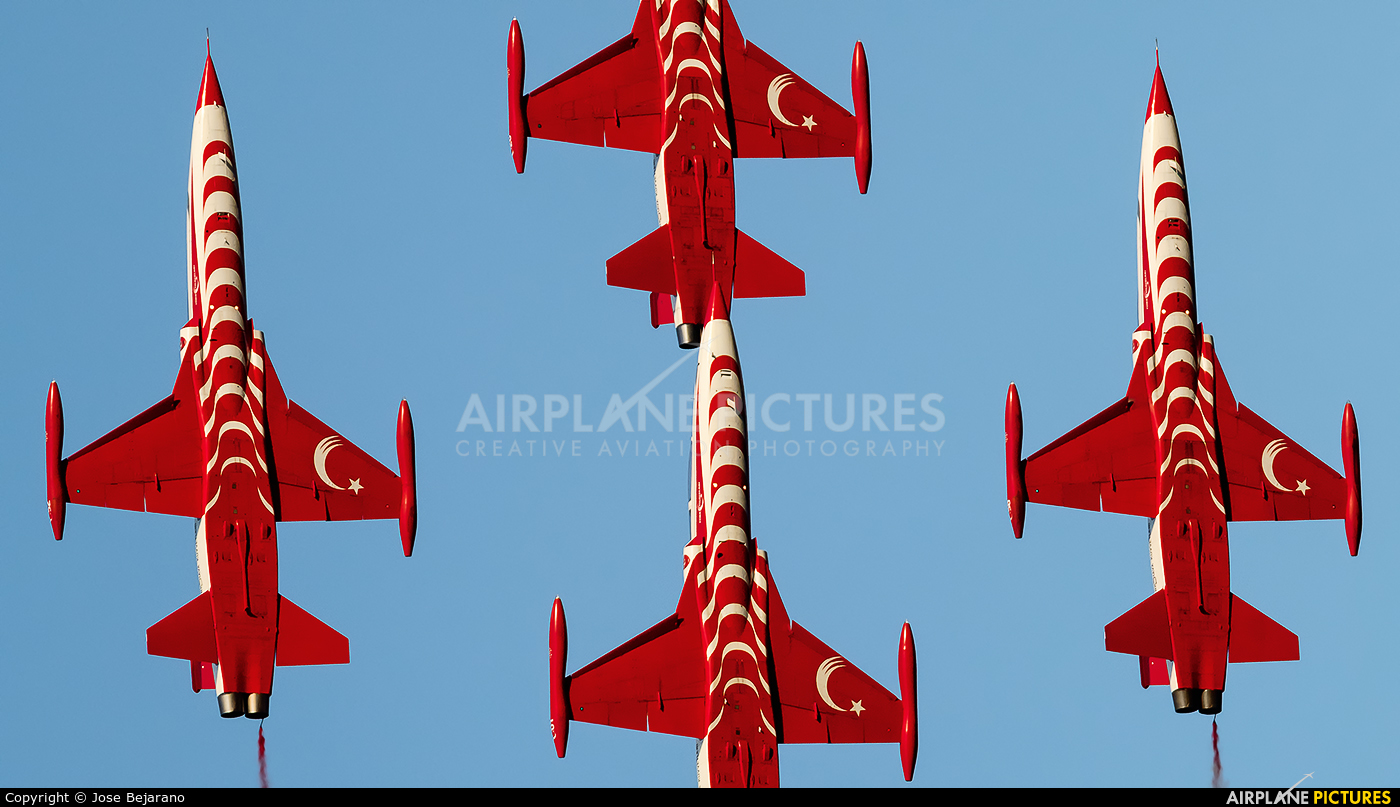 Turkey - Air Force : Turkish Stars 70-3046 aircraft at Off Airport - Spain