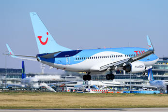 OO-JAO - TUI Airlines Belgium Boeing 737-700