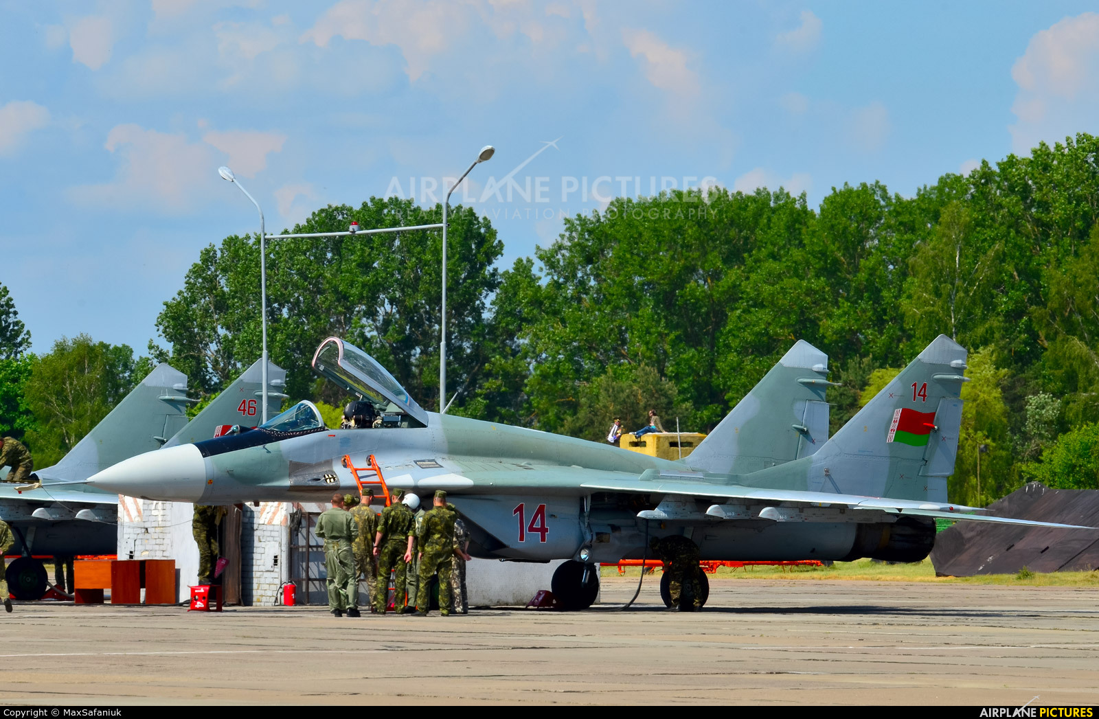 Belarus - Air Force 14 aircraft at Baranovichi