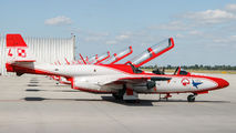 3H 1708 - Poland - Air Force: White & Red Iskras PZL TS-11 Iskra aircraft