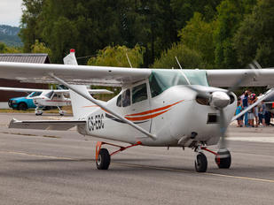 CS-EBC - Sky Wings Cessna 182 Skylane (all models except RG)