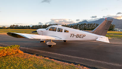 TI-BEP - Aerotica Piper PA-28 Archer