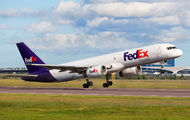 N916FD - FedEx Federal Express Boeing 757-200F aircraft