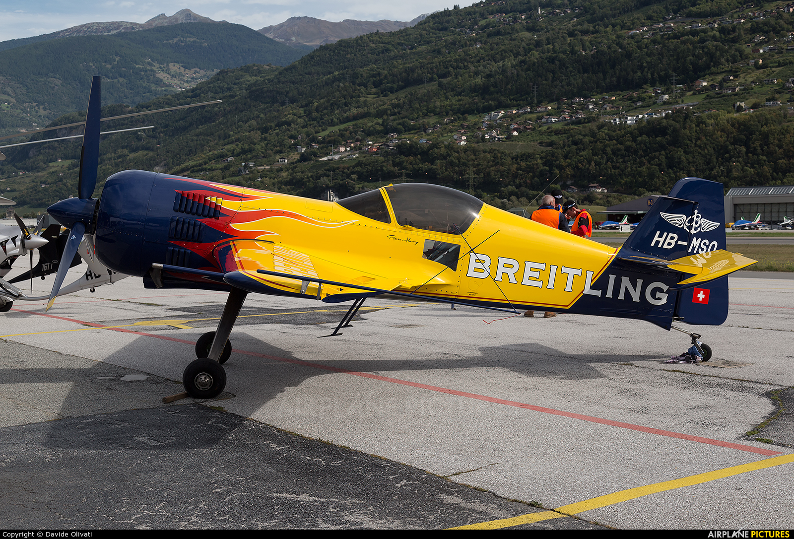 Private HB-MSO aircraft at Sion