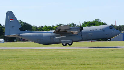YI-307 - Iraq - Air Force Lockheed C-130J Hercules