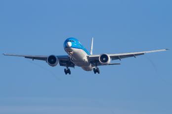 PH-BVC - KLM Asia Boeing 777-300ER