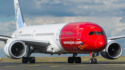 LN-LNL - Norwegian Air International Boeing 787-9 Dreamliner