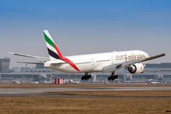 A6-EPE - Emirates Airlines Boeing 777-300ER