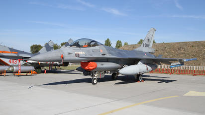J-008 - Netherlands - Air Force General Dynamics F-16A Fighting Falcon