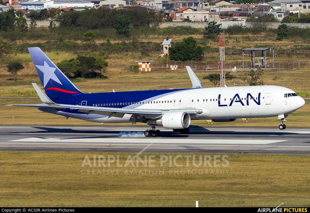LAN Airlines CC-BDA aircraft at São Paulo - Guarulhos