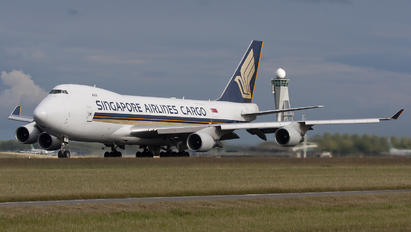 9V-SFN - Singapore Airlines Cargo Boeing 747-400F, ERF