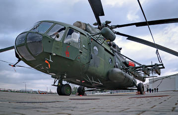 6110 - Poland- Air Force: Special Forces Mil Mi-17-1V