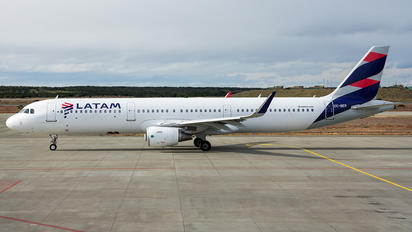 CC-BEP - LATAM Airbus A321